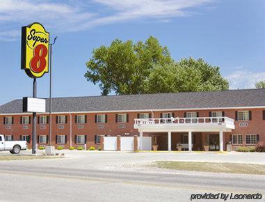 Hotel Super 8 By Wyndham Sheldon Exterior foto